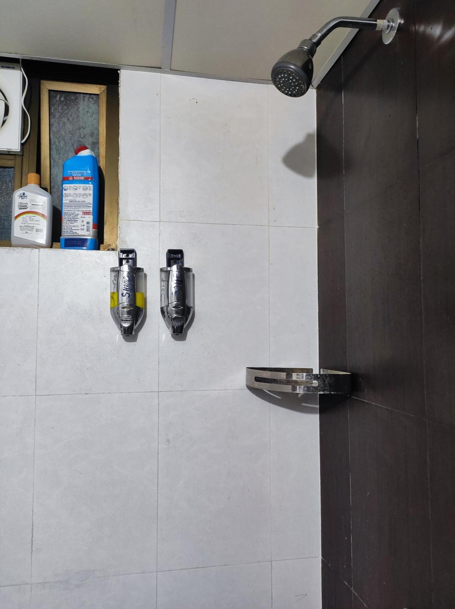 Apartment 1 Bhk Flat In 904 *