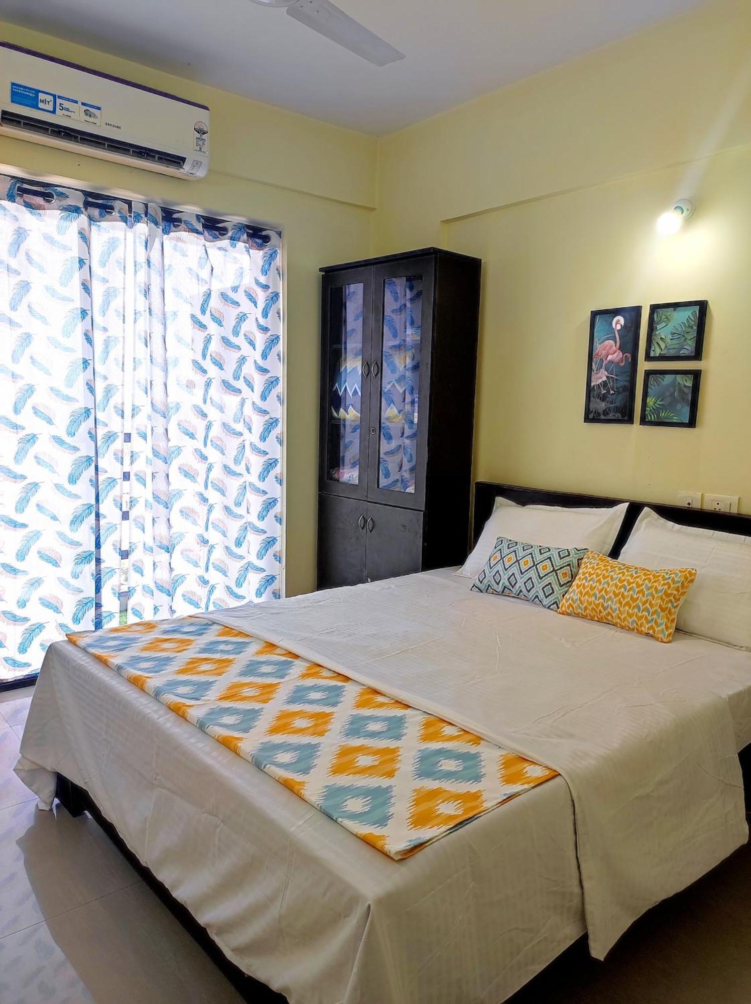 Apartment 1 Bhk Flat In 904