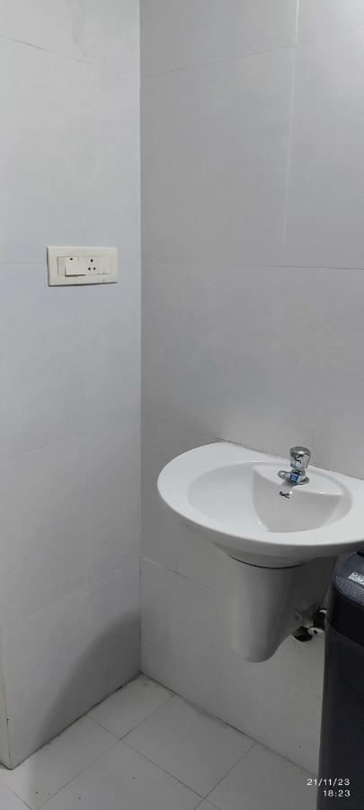 1 Bhk Flat In 904 Apartment Kochi