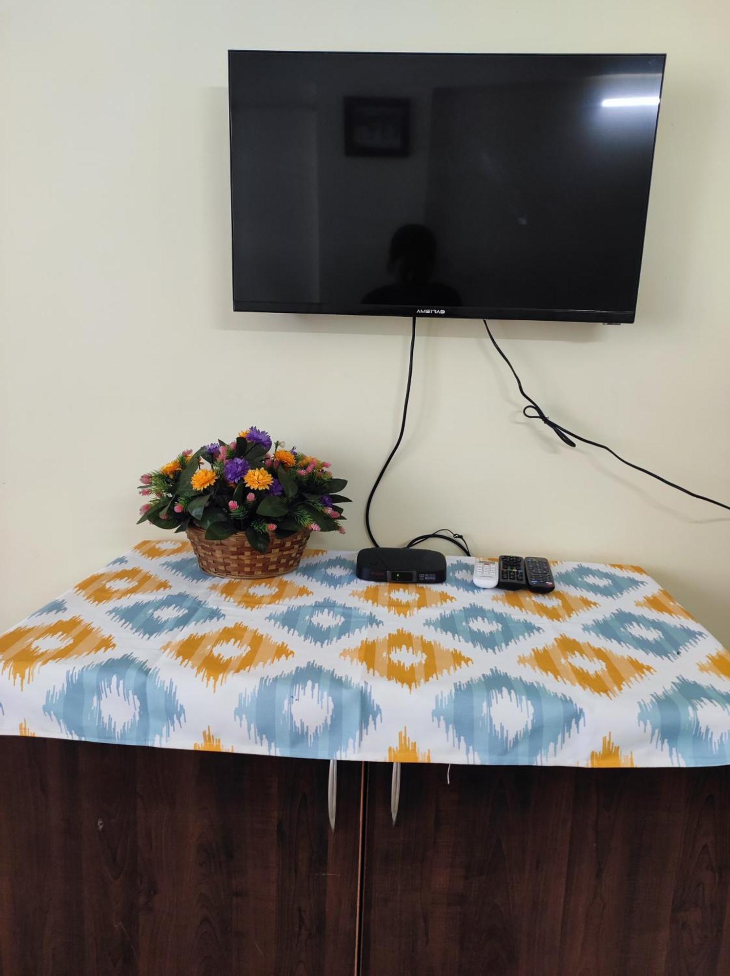 1 Bhk Flat In 904 Apartment *